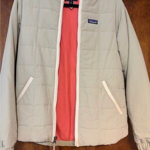 Patagonia Light Tan Quilted Jacket with Salmon Interior